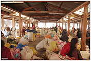 Bhutan, Thimphu - Centenary Farmers Market (c) ulf laube