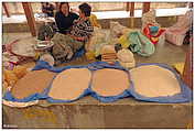 Bhutan, Thimphu - Centenary Farmers Market (c) ulf laube