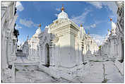 Khutodaw Pagoda, Mandalay (c) ulf laube