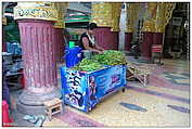 Yadanabon San Kyaung, Mandalay (c) ulf laube